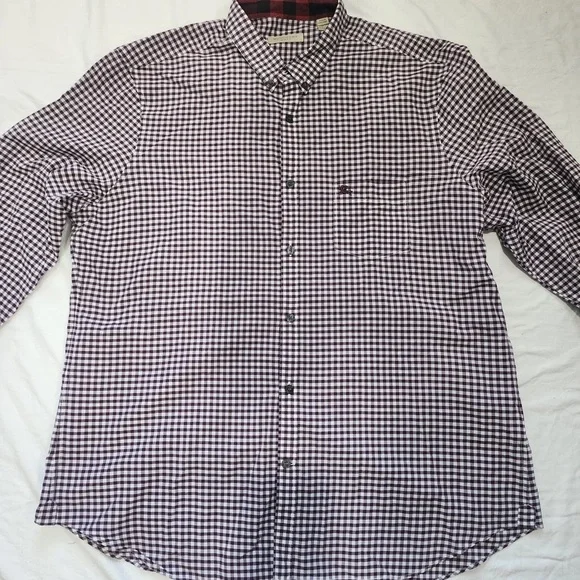 Burberry Black and White Casual Button Down Shirt - Picture 5 of 13